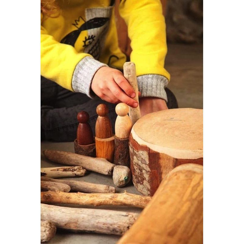 3 nins de maderas de Grapat en Libélula Azul