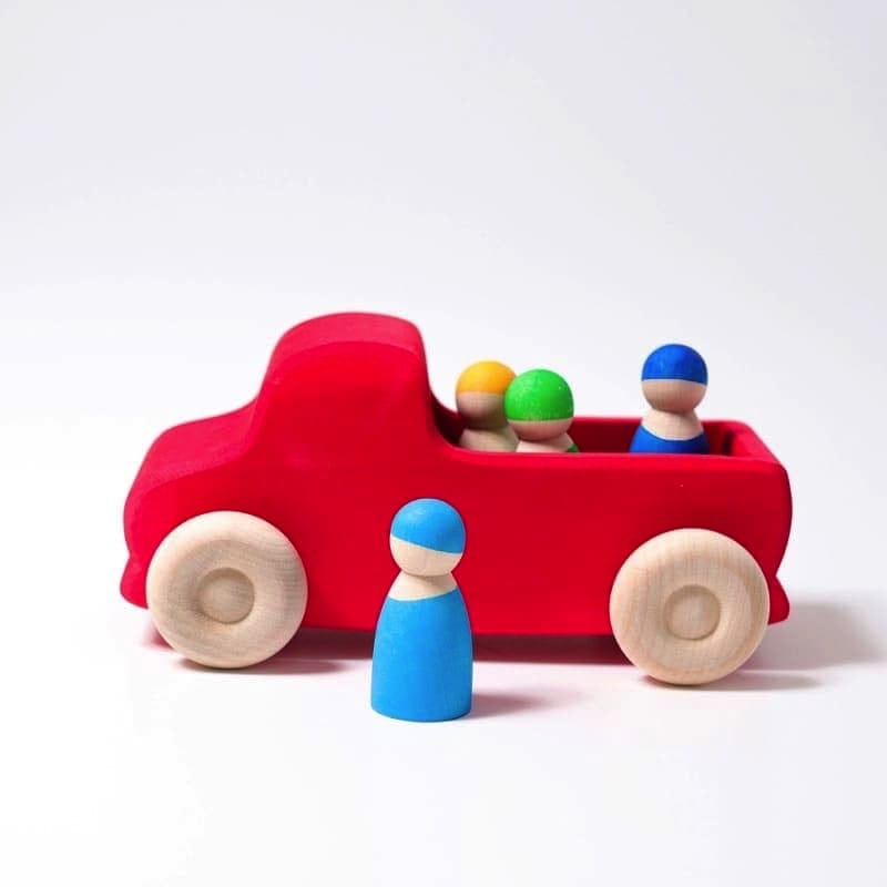 Camión grande rojo de Grimm's en Libélula Azul