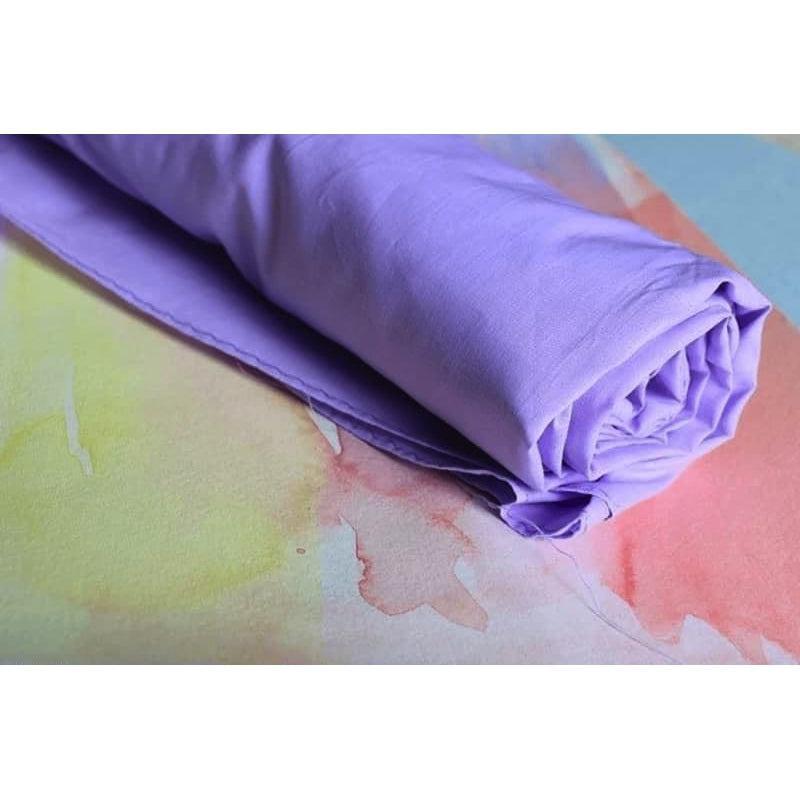 Tela algodón lavanda de Sarah&#39;s Silks en Libélula Azul