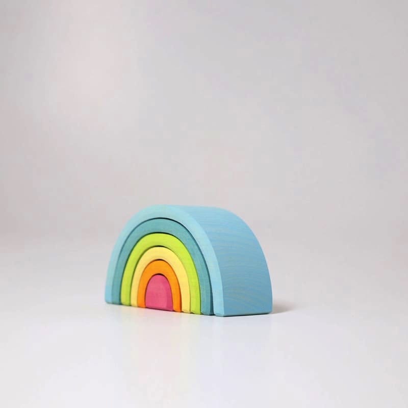 Arcoiris pequeño tonos pastel de Grimm's en Libélula Azul