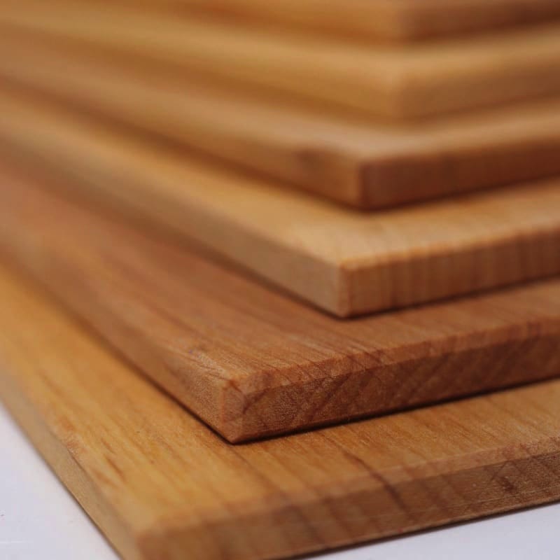 Tablas de construcción natural de Grimm&#39;s en Libélula Azul