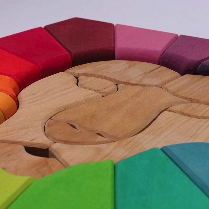 Bloques y puzzle león arcoiris de Grimm&#39;s en Libélula Azul