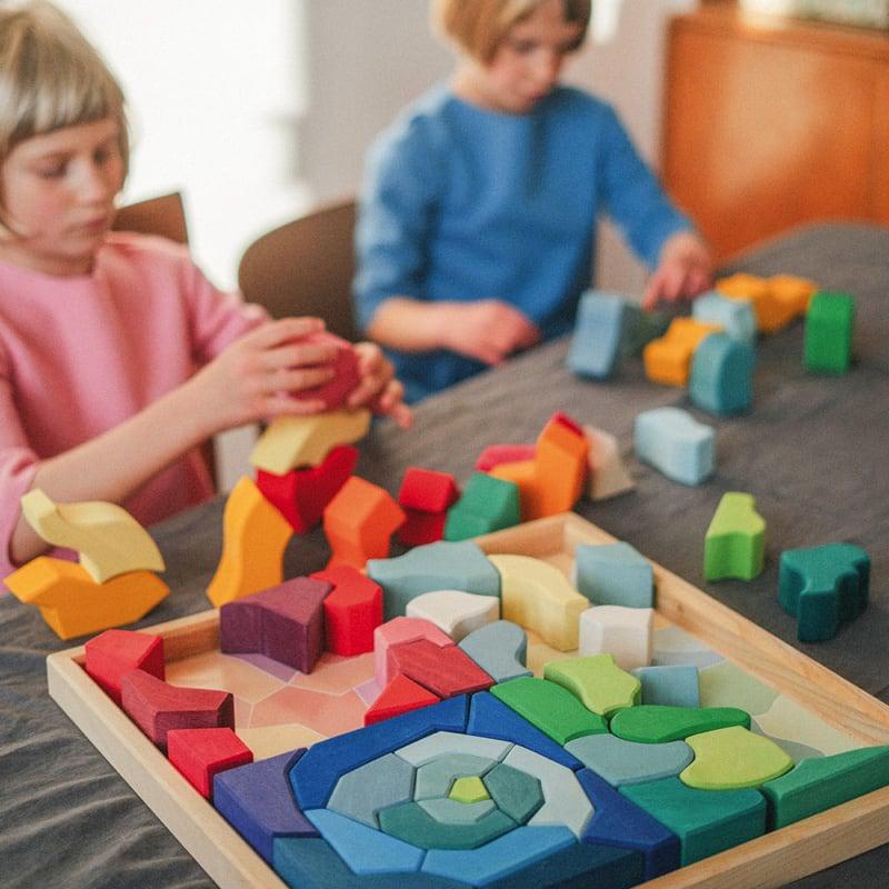 Bloques y puzzle cuatro temperamentos de Grimm&#39;s en Libélula Azul