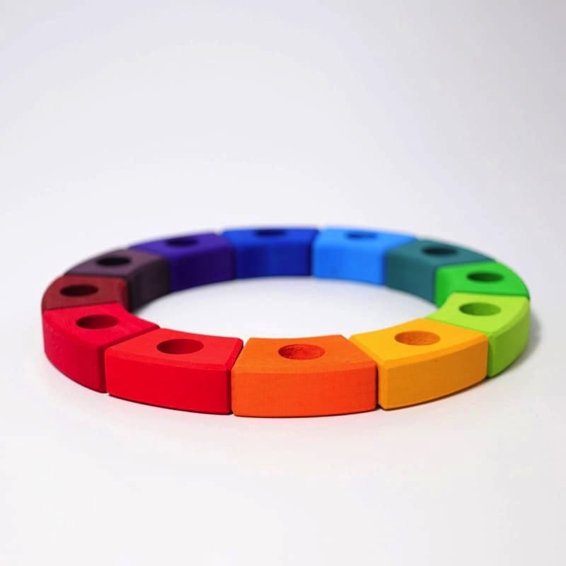 Anillo de cumpleaños arcoiris de Grimm&#39;s en Libélula Azul