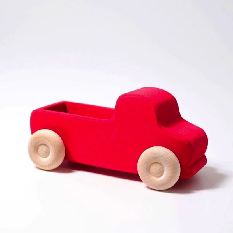 Camión grande rojo de Grimm&#39;s en Libélula Azul